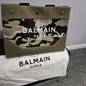 Sale: Balmain Large B-Soft Logo Tote and Dust Bag